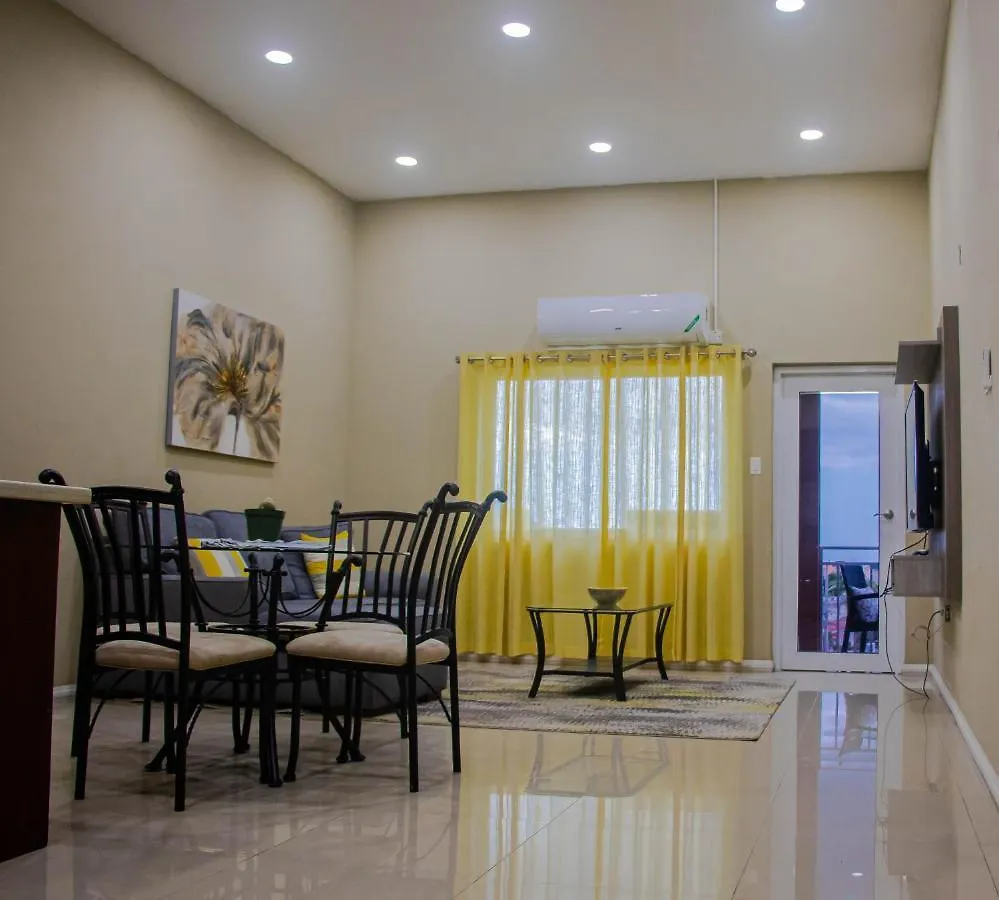 Comfort Homes קינגסטון דירה
